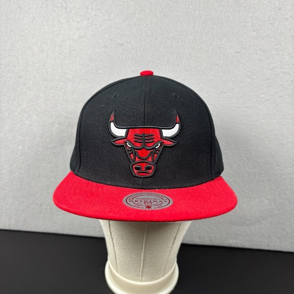 Mitchell & Ness Other - Chicago Bulls Mitchell & Ness Snapback Hat Black Red NBA Basketball Original Fit